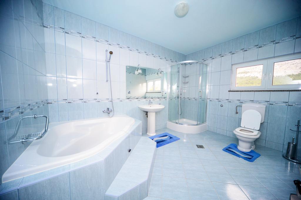 Apartments Dalmacija สตารีกราด-ปาเคลนีซา ห้อง รูปภาพ