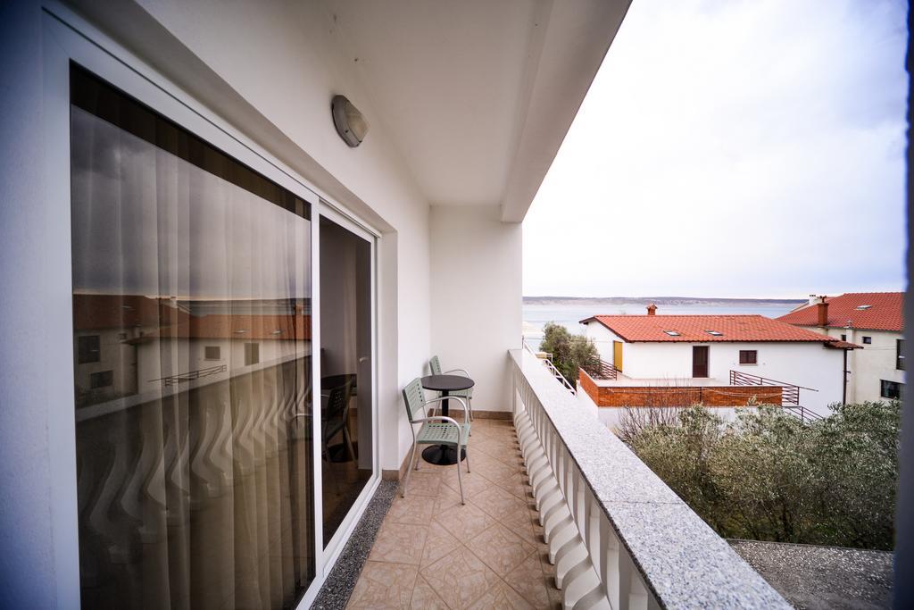 Apartments Dalmacija สตารีกราด-ปาเคลนีซา ห้อง รูปภาพ