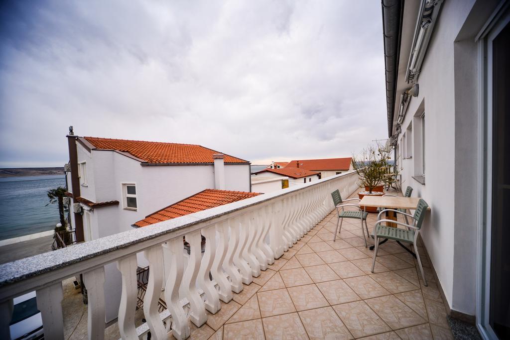 Apartments Dalmacija สตารีกราด-ปาเคลนีซา ห้อง รูปภาพ