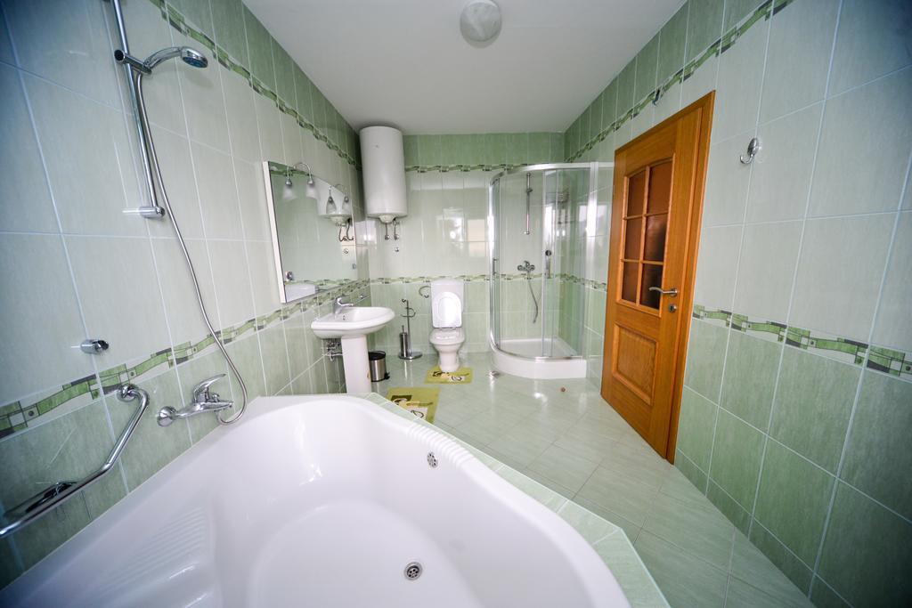 Apartments Dalmacija สตารีกราด-ปาเคลนีซา ห้อง รูปภาพ